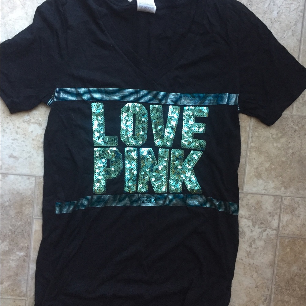 PINK V-neck T-shirt W/ Blue Details